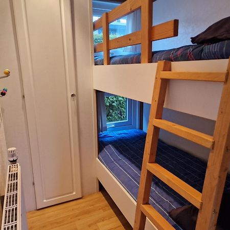Chalet Voorzien Van Alle Gemakken In Een Bosrijke Omgeving Voorthuizen Buitenkant foto